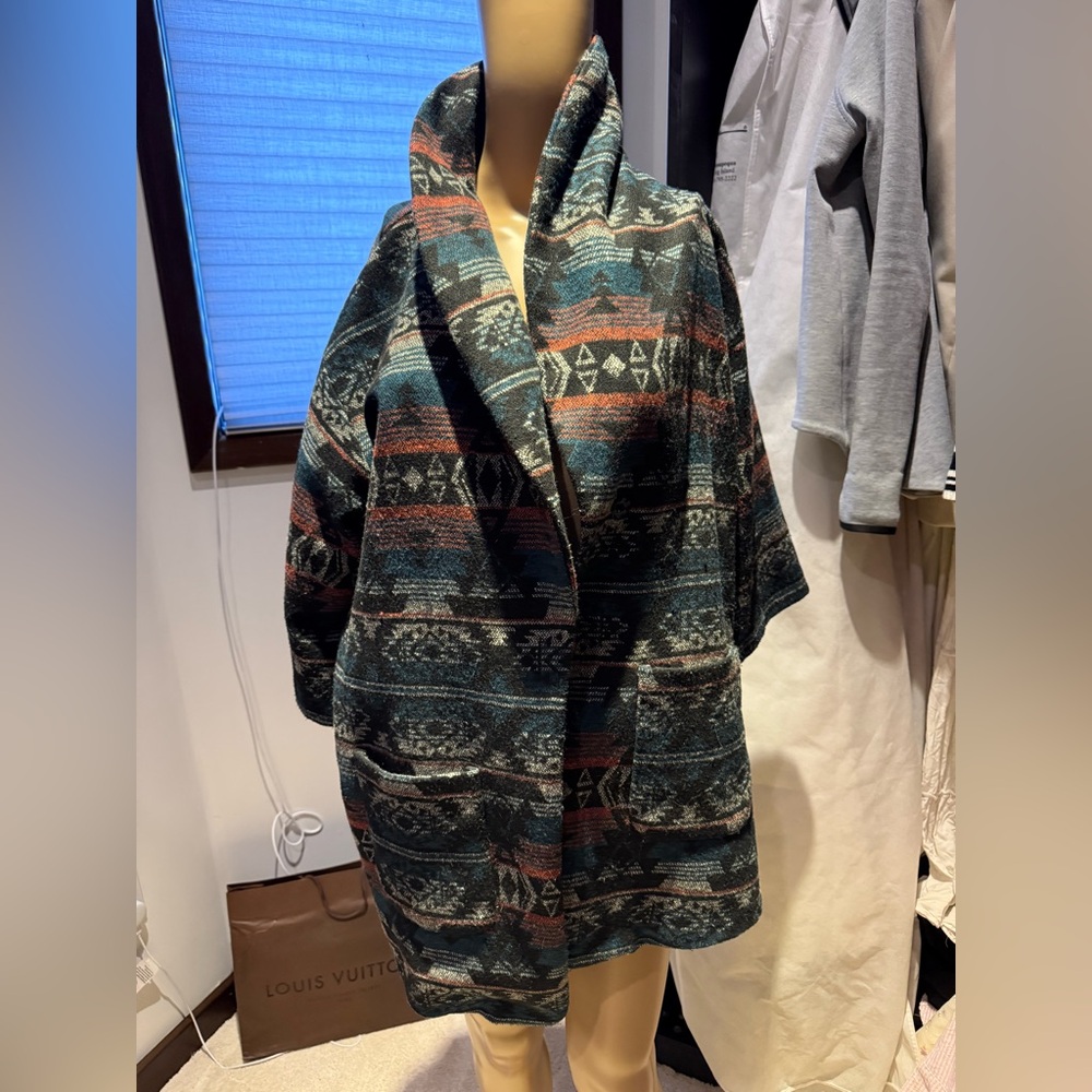 Ecote Y2K Black and White Patterned Cardigan